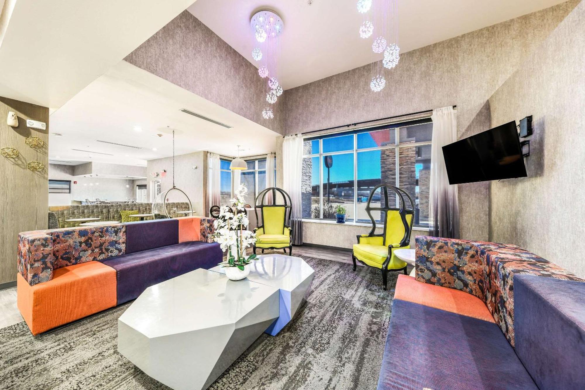 Hy-Lo Hotel, Ascend Hotel Collection Calera Extérieur photo